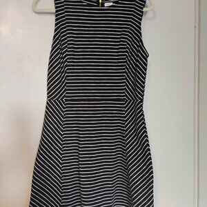 Crown & Ivy size 6 black and white striped dress